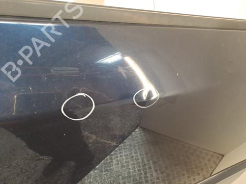 Used Left front door Left front door 38668392 38668392