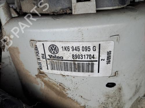 Left taillight VW GOLF V (1K1) 1.9 TDI | BP38666203C34 - Image 3