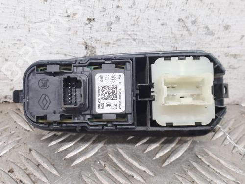 Left front window switch NISSAN PRIMASTAR Van (X82) 2.0 dCi 130 | BP38672519I27 - Image 4