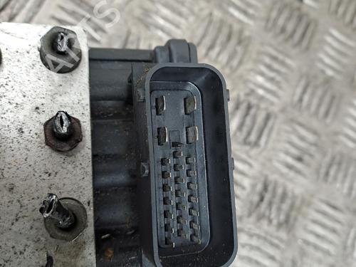 Used ABS pump ABS pump PEUGEOT 206 Hatchback (2A/C) 1.1 i (60 hp) 39738272 39738272