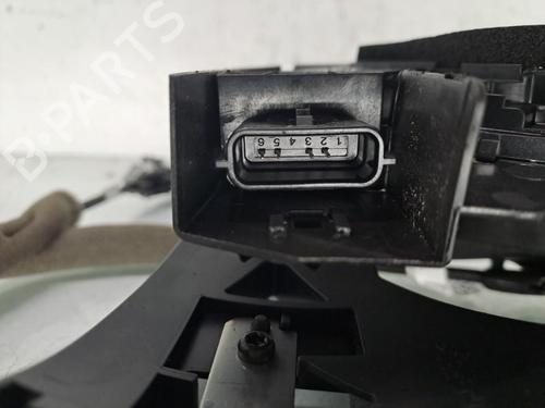 rear-right-lock-renault-megane-iv-hatchback-b9amn_-2015-38663933 main image