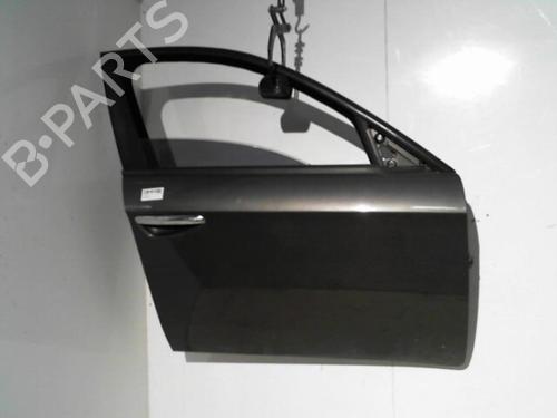 Used Right front door Right front door 38657714 38657714