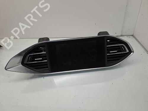 Used Display monitor Display monitor 39520967 39520967