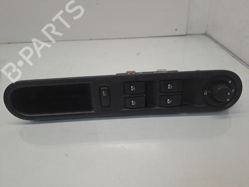 Used Left front window switch Left front window switch 39044849 39044849