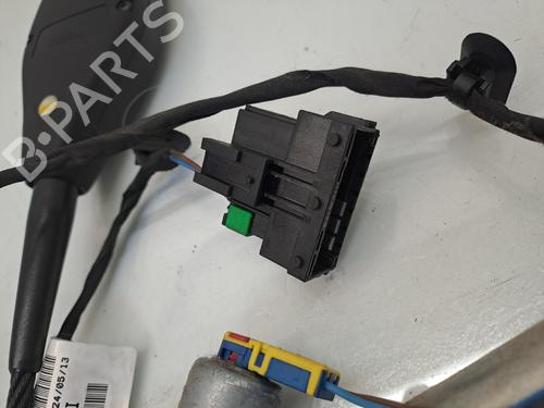 seat-buckle-renault-kangoo-express-fw01_-2008-39985756 main image