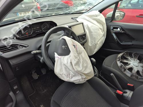 Used Parts PEUGEOT 208 I (CA_, CC_) 1.2 VTi 68 / PureTech 68 4930198