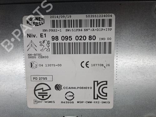 radio-peugeot-2008-i-cu_-2013-38663838 main image