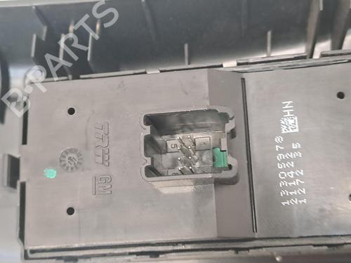 Used Left front window switch Left front window switch 38917669 38917669