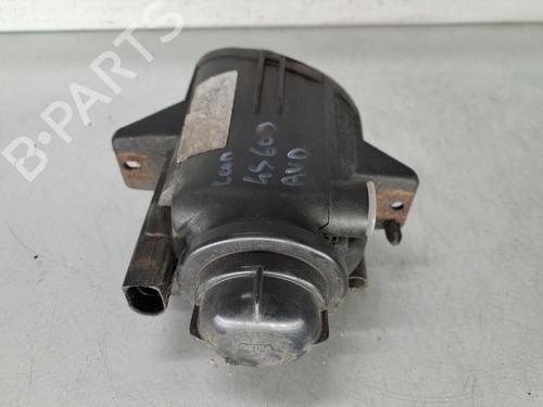 Used Right front fog light Right front fog light 38663866 38663866