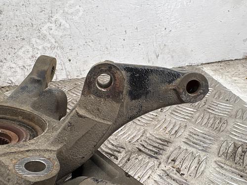 Used Left front steering knuckle Left front steering knuckle FIAT SCUDO Van (220_) 1.9 TD (92 hp) 39738233 39738233