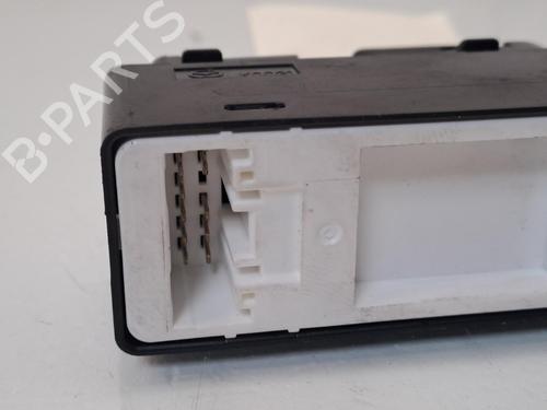 Right front window switch MAZDA CX-5 (KE, GH) 2.2 D AWD (KE102) | BP38917591I26 - Image 2