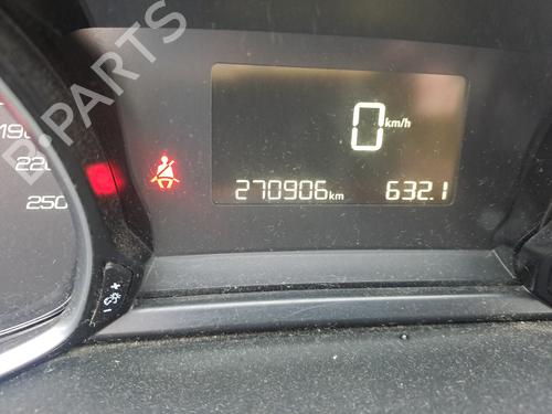 Brugte PEUGEOT 308 II (LB_, LP_, LW_, LH_, L3_)  1.6 HDi / BlueHDi 115  4931079