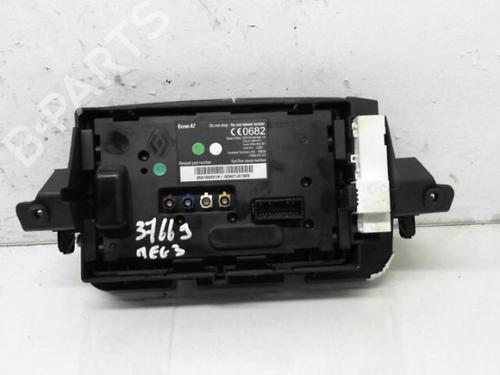 display-monitor-renault-megane-iii-hatchback-bz01_-b3_-2008-38655359 main image