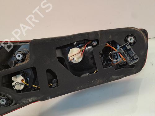 right-taillight-citroen-c4-picasso-ii-2013-39236983 main image