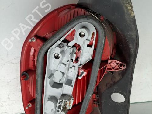 right-taillight-renault-modus-grand-modus-fjp0_-2004-38664011 main image