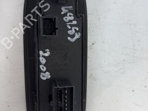 Used Left front window switch Left front window switch 38668229 38668229
