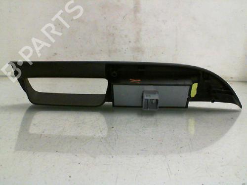 Left front window switch SKODA OCTAVIA II Combi (1Z5) 1.9 TDI | BP38662234I27 - Image 5