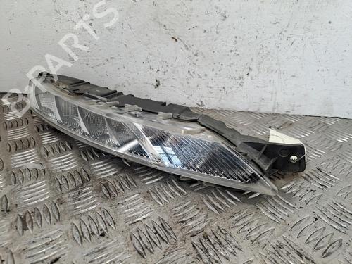 Used Right daytime light Right daytime light 38672228 38672228