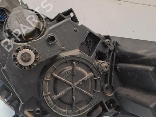 Used Right headlight Right headlight HYUNDAI i40 I (VF) 1.7 CRDI (141 hp) 40502578 40502578