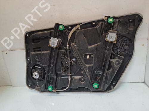 Elevalunas delantero izquierdo Elevalunas delantero izquierdo MERCEDES-BENZ A-CLASS (W176) A 180 CDI (176.000) (109 hp) 39710531 39710531