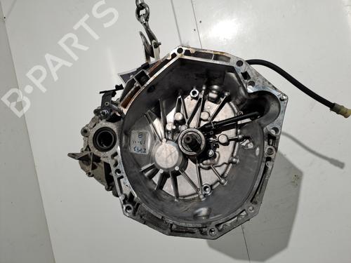 gearbox-renault-megane-iii-hatchback-bz01_-b3_-2008-38667284 main image