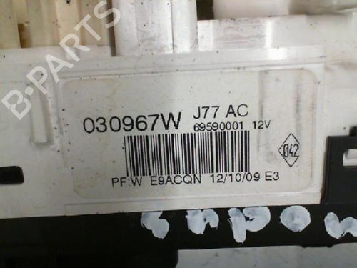 Used Climate control Climate control 38661100 38661100