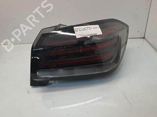 Used Right taillight Right taillight PEUGEOT 208 II (UB_, UP_, UW_, UJ_) 1.2 Hybrid 100 (101 hp) 40058902 40058902