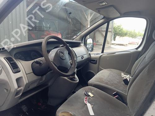 Brugte OPEL VIVARO A Van (X83) 1.9 DTI (F7) 4931177
