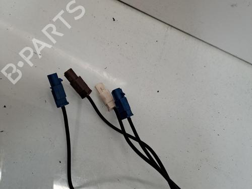 antennabase-renault-clio-v-b7_-2019-40126418 main image
