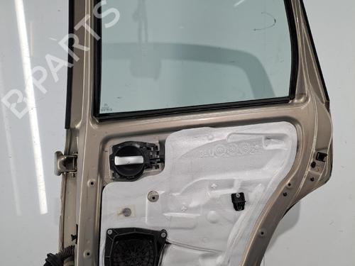 Used Right rear door Right rear door 39607370 39607370