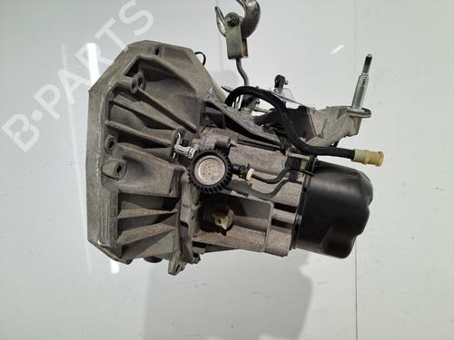 Used Gearbox Gearbox RENAULT CLIO IV Grandtour (KH_) 1.5 dCi 90 (KHN3, KHN4) (90 hp) 39950769 39950769