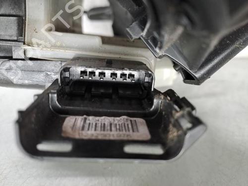front-right-lock-citroen-c3-iii-sx-2016-38664582 main image