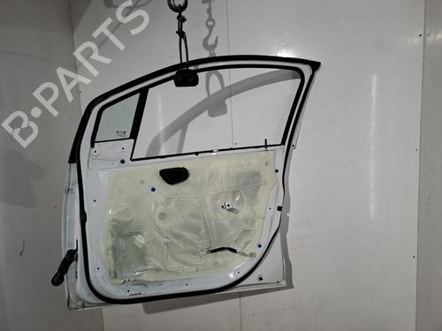 Used Right front door Right front door 38669057 38669057