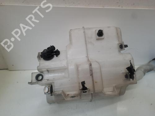 Used Windscreen washer tank Windscreen washer tank 38672708 38672708