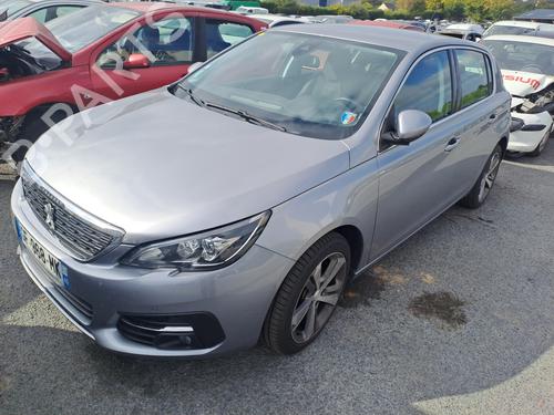 Brugte PEUGEOT 308 II (LB_, LP_, LW_, LH_, L3_)  1.2 THP 130  4931321