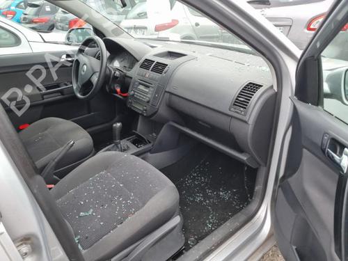 Used Parts VW POLO IV (9N_, 9A_) 1.4 16V 4930427
