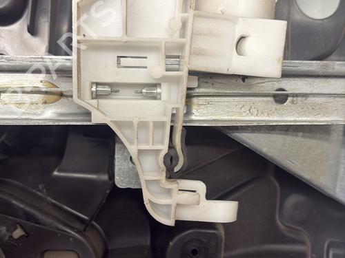 Used Rear right window mechanism Rear right window mechanism 38670798 38670798