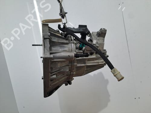 Used Gearbox Gearbox RENAULT MEGANE III Grandtour (KZ0/1) 1.5 dCi (KZ09, KZ0D, KZ1G, KZ29, KZ14, KZ1W, KZ10, KZ1F,... (110 hp) 38671705 38671705