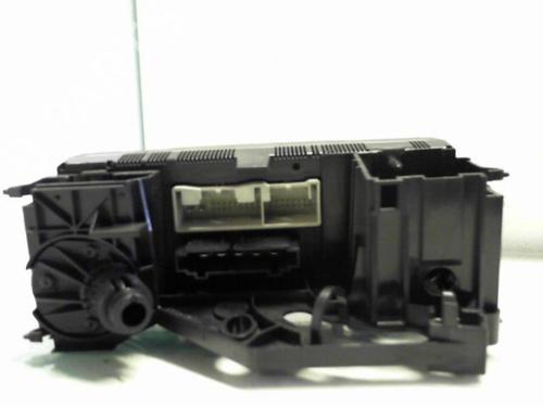 Used Climate control Climate control 38657358 38657358