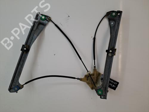 Rudehejsemekanisme ventre foran Rudehejsemekanisme ventre foran RENAULT LAGUNA III (BT0/1) 2.0 dCi (BT07, BT0J, BT14, BT1A, BT1S) (131 hp) 38667179 38667179
