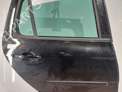 Used Right rear door Right rear door 39022601 39022601