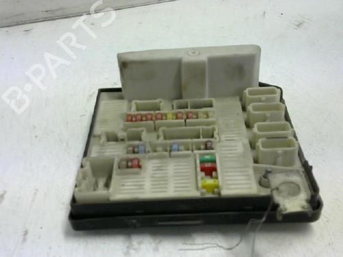 Used Fuse box Fuse box 38660528 38660528