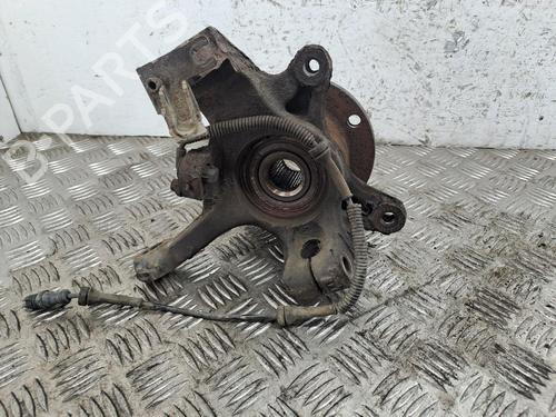 Used Left front steering knuckle Left front steering knuckle RENAULT MASTER II Van (FD) 2.5 dCi 120 (FD0M, FD0U, FD0W, FD2M, FD2W, FD3M, FD3U,... (115 hp) 39716055 39716055