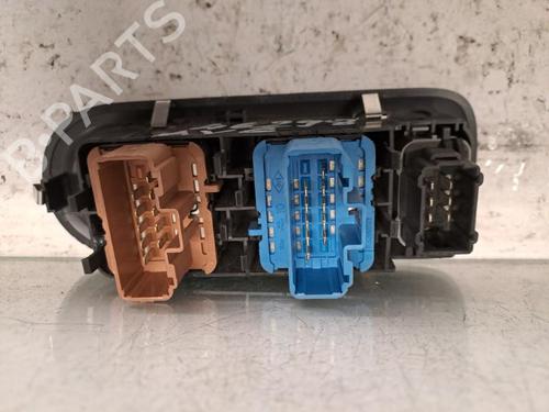Left front window switch RENAULT CLIO III Grandtour (KR0/1_) 1.5 dCi (KR0F) | BP38664544I27 - Image 3