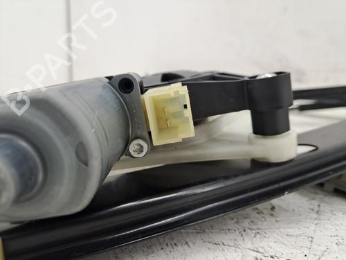 Front right window mechanism VW T-ROC (A11, D11) 1.0 TSI | BP38670713C23 - Image 4