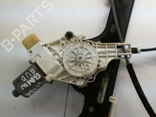 Front right window mechanism BMW 1 (E87) 118 d | BP38659892C23 - Image 2