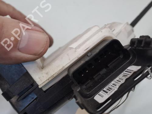rear-right-lock-citroen-c4-cactus-2014-38672295 main image