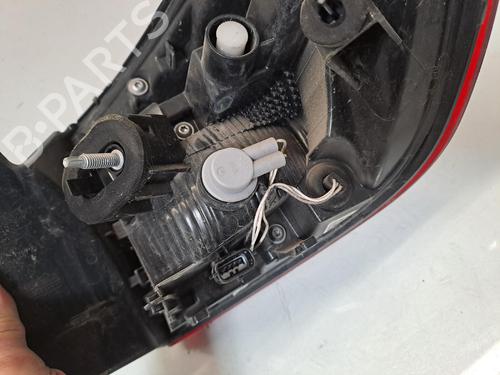Used Left taillight Left taillight RENAULT CLIO V (B7_) 1.5 Blue dCi 85 (B7AG) (86 hp) 40126433 40126433