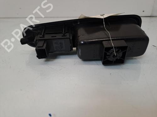 Used Left rear window switch Left rear window switch PEUGEOT 3008 I MPV (0U_) 1.6 HDi (114 hp) 39537079 39537079