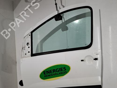 Used Left front door Left front door 38670156 38670156